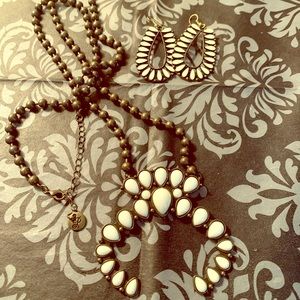 Plunder Necklace and Earrings